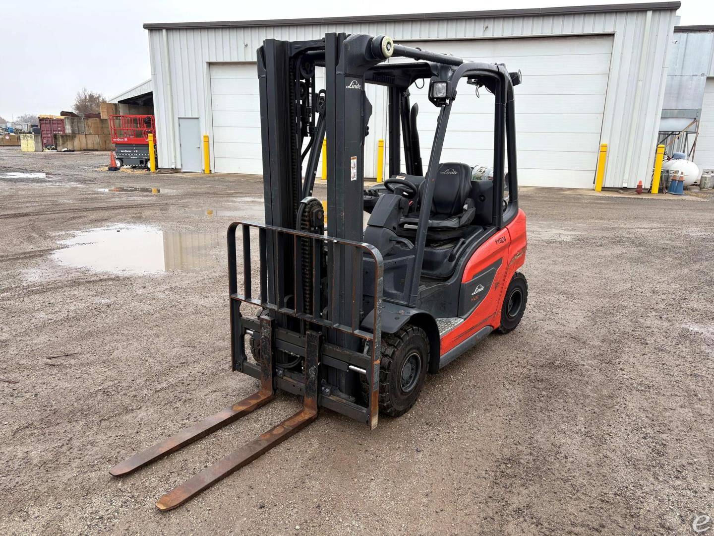 2021 Linde H25T