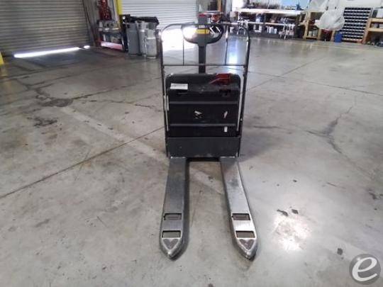 2018 Unicarriers WLXT2W7S22V Electric Forklift - 123Forklift