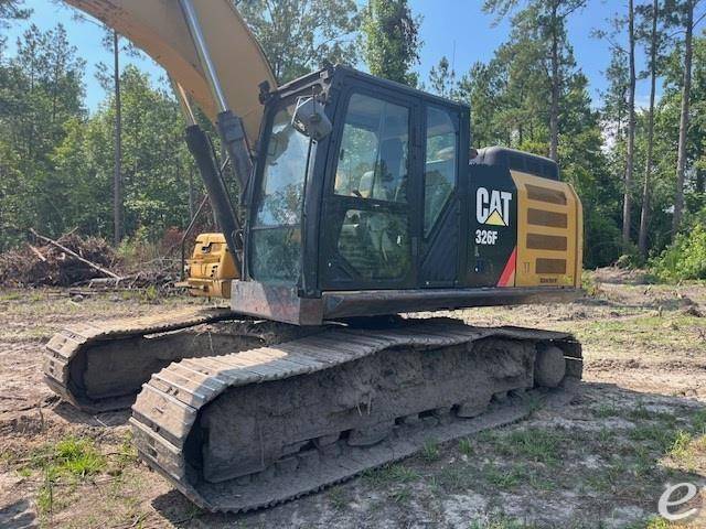 2015 Cat 326FL