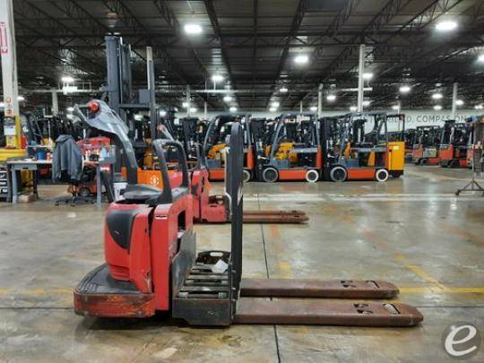 2017 Raymond 8410 Electric Forklift...