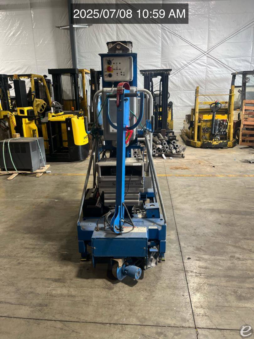 2013 Genie IWP-20SDC