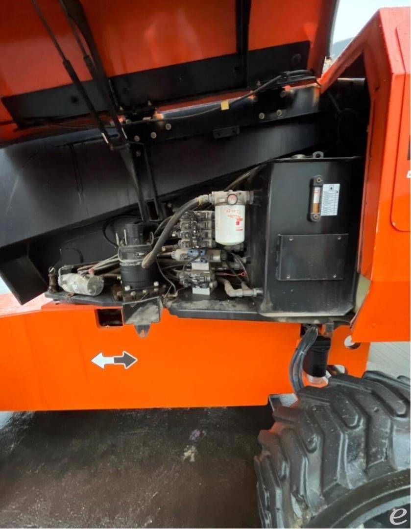2013 JLG 600S