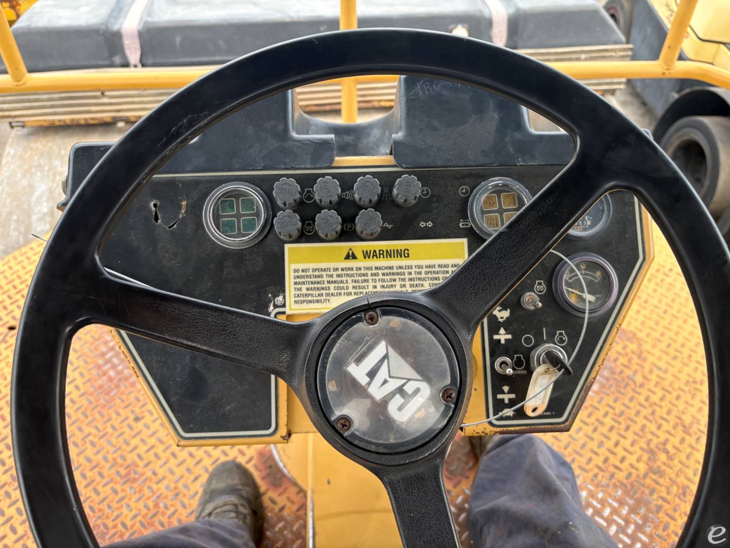 2001 Cat CB-634C