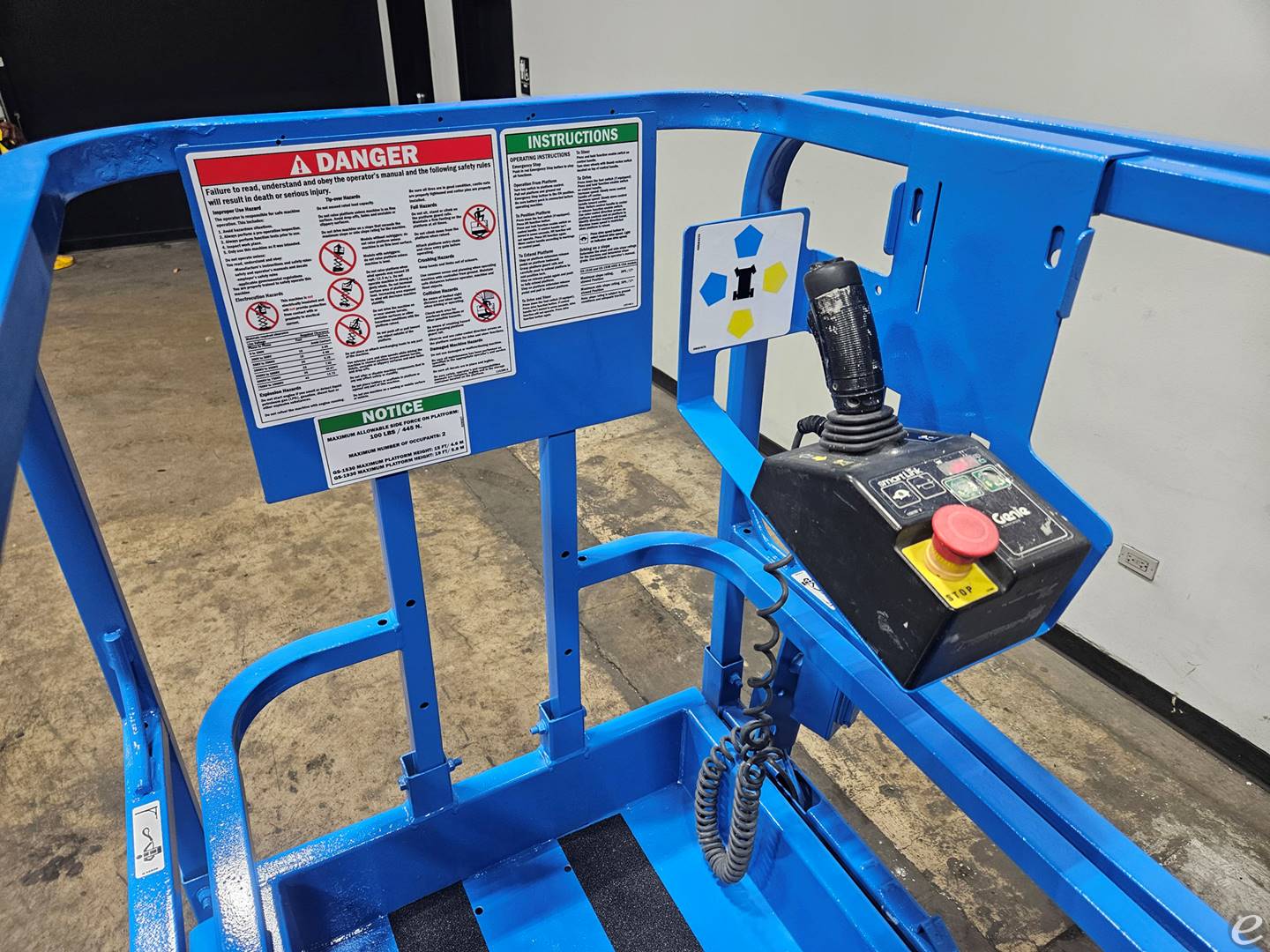 2017 Genie GS1930