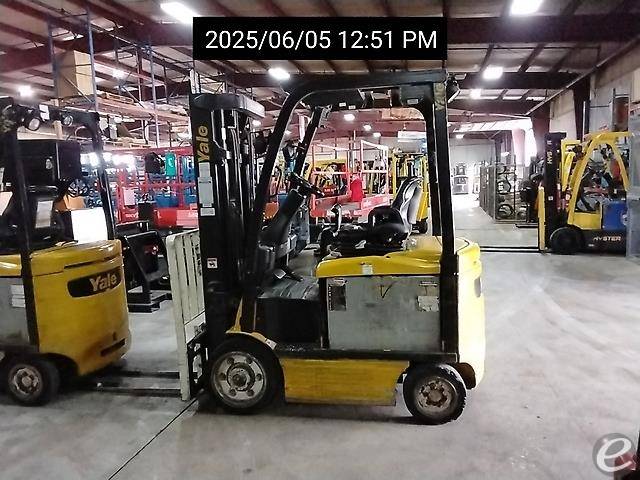 2015 Yale ERC050VG