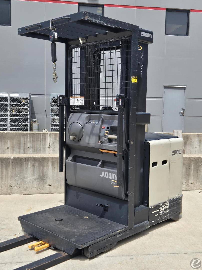 2008 Crown SP3505-30