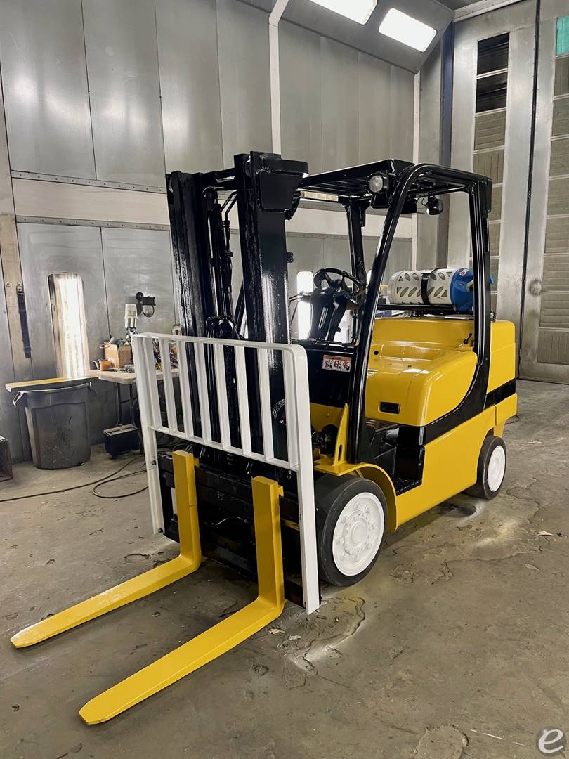 2016 Yale GLC080VX LP Gas Forklift