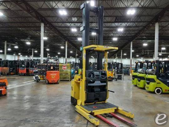 2017 Hyster R30XMA3 Electric Order Picker - 123Forklift