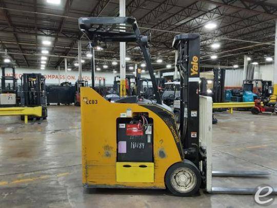 2016 Yale ESC040 Electric Forklift