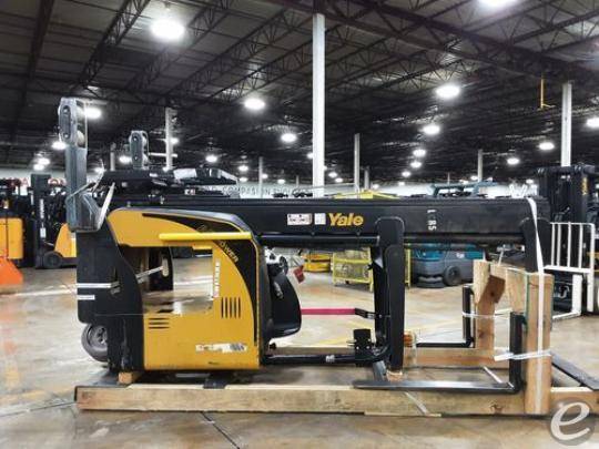 2015 Yale NR045 Electric Reach Truc...