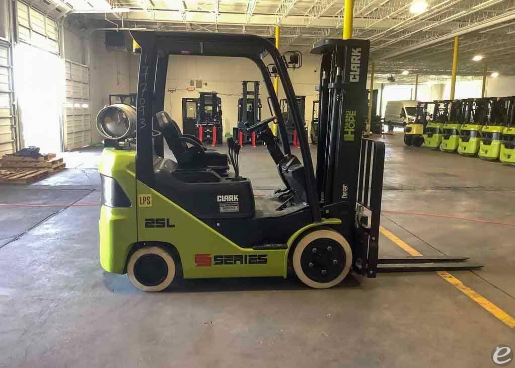 2024 Clark S25CL LP Gas Forklift