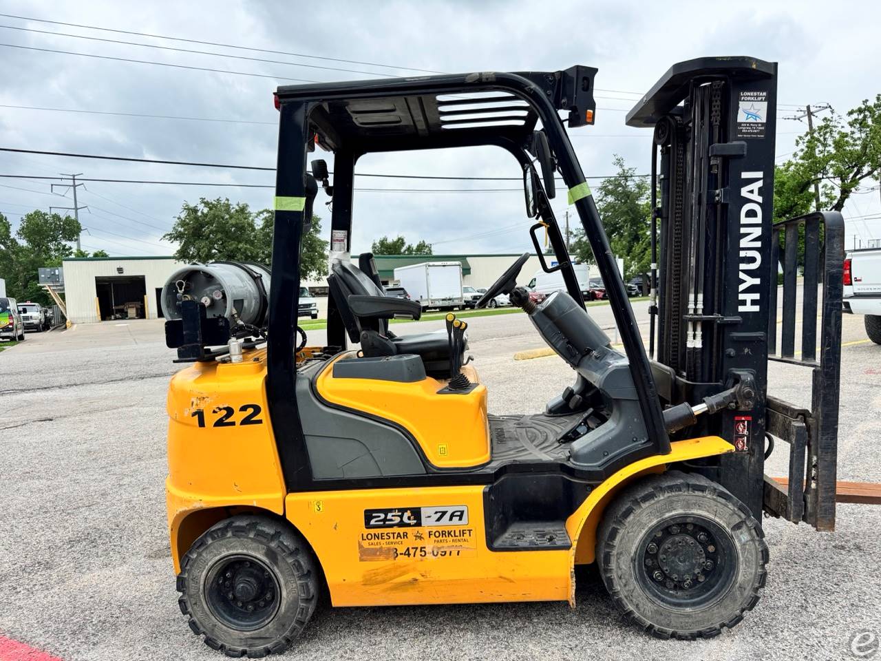 2012 Hyundai 25L-7A