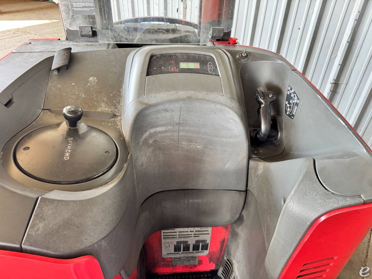 2006 Raymond 740-DR32TT