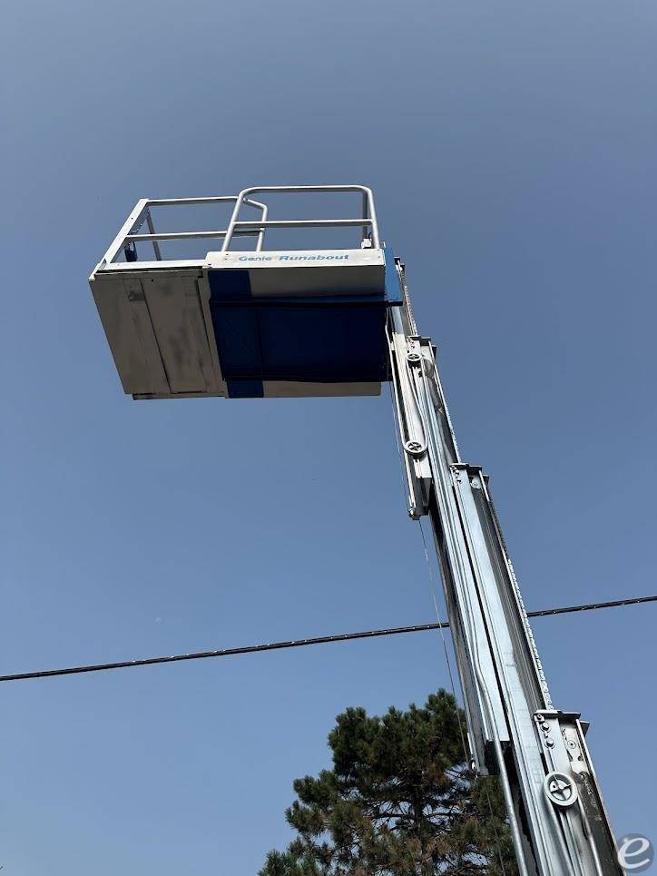 2016 Genie GR20 Electric Scissor Lift - 123Forklift