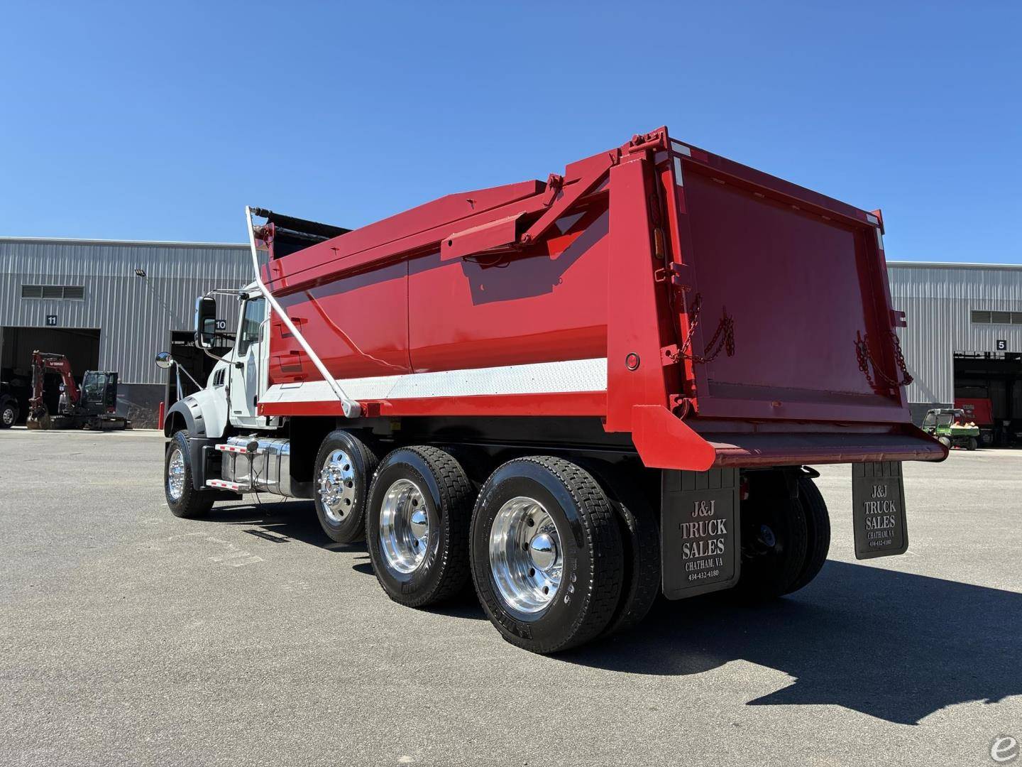 2020 Mack GRANITE 64FR