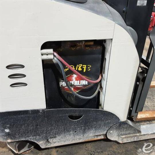 2018 Crown RR5725-45