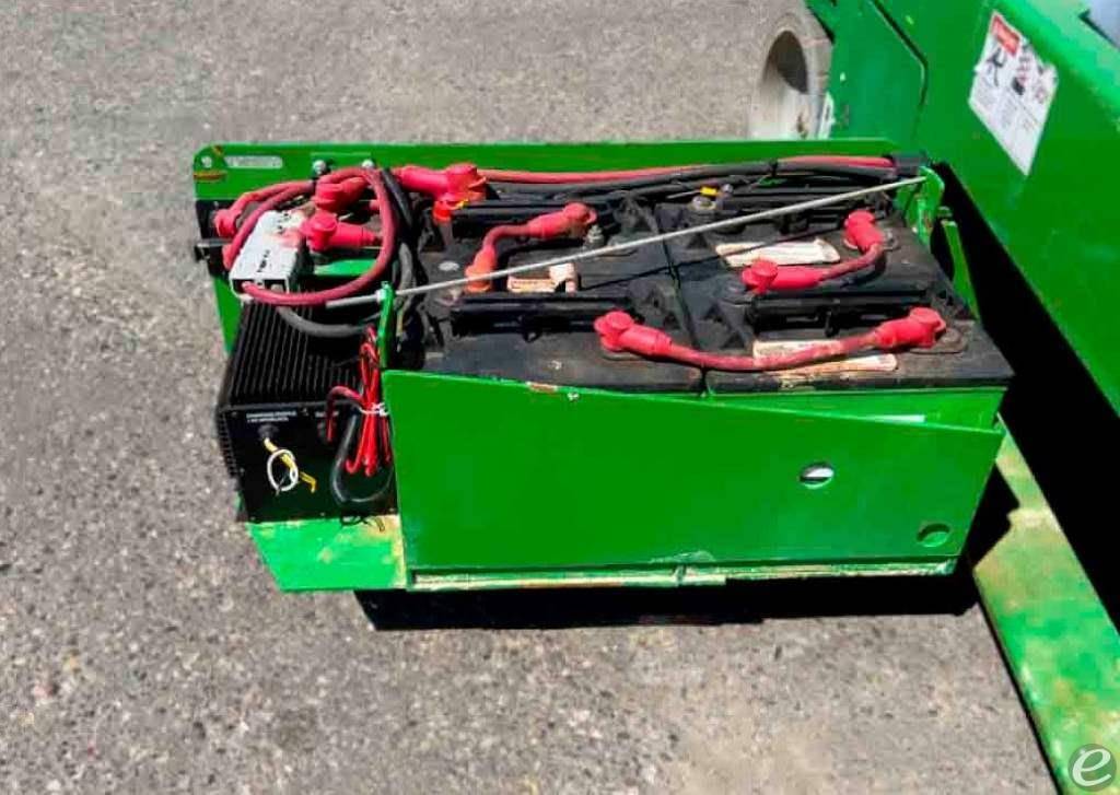 2014 Genie GS-3232