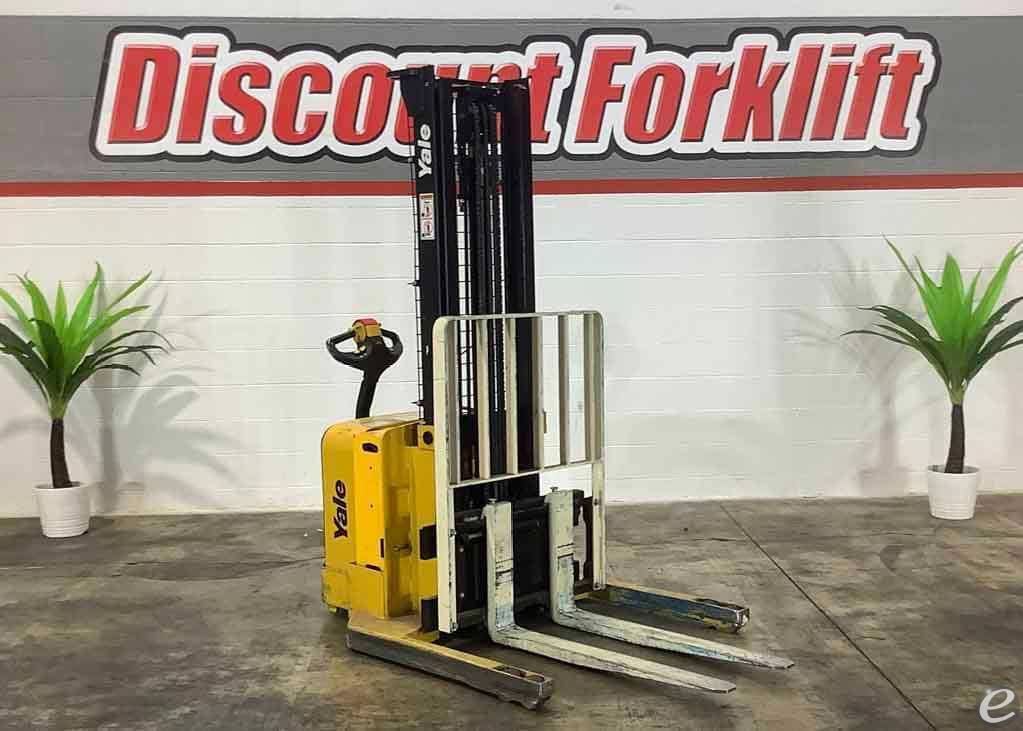 2015 Yale MSW040SFN24TV087 Electric Forklift - 123Forklift