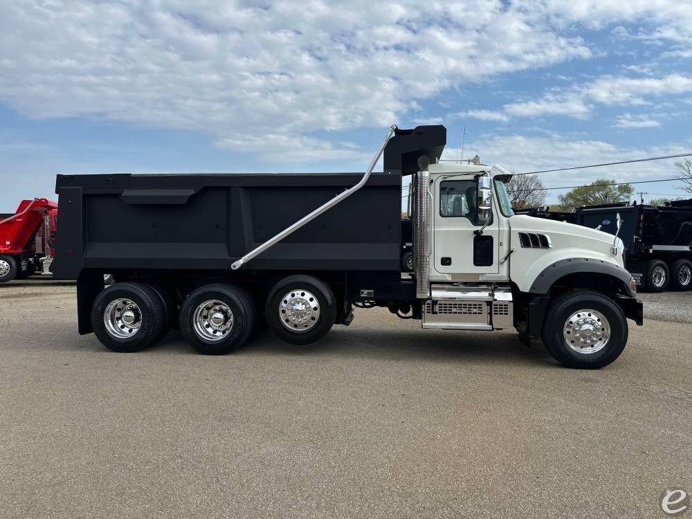 2020 Mack GRANITE 84FR