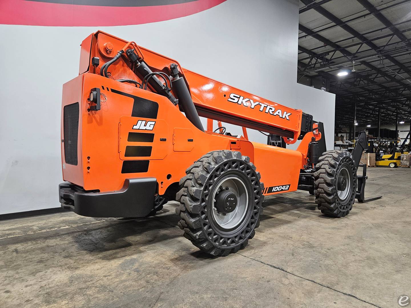 2017 Skytrak 10042