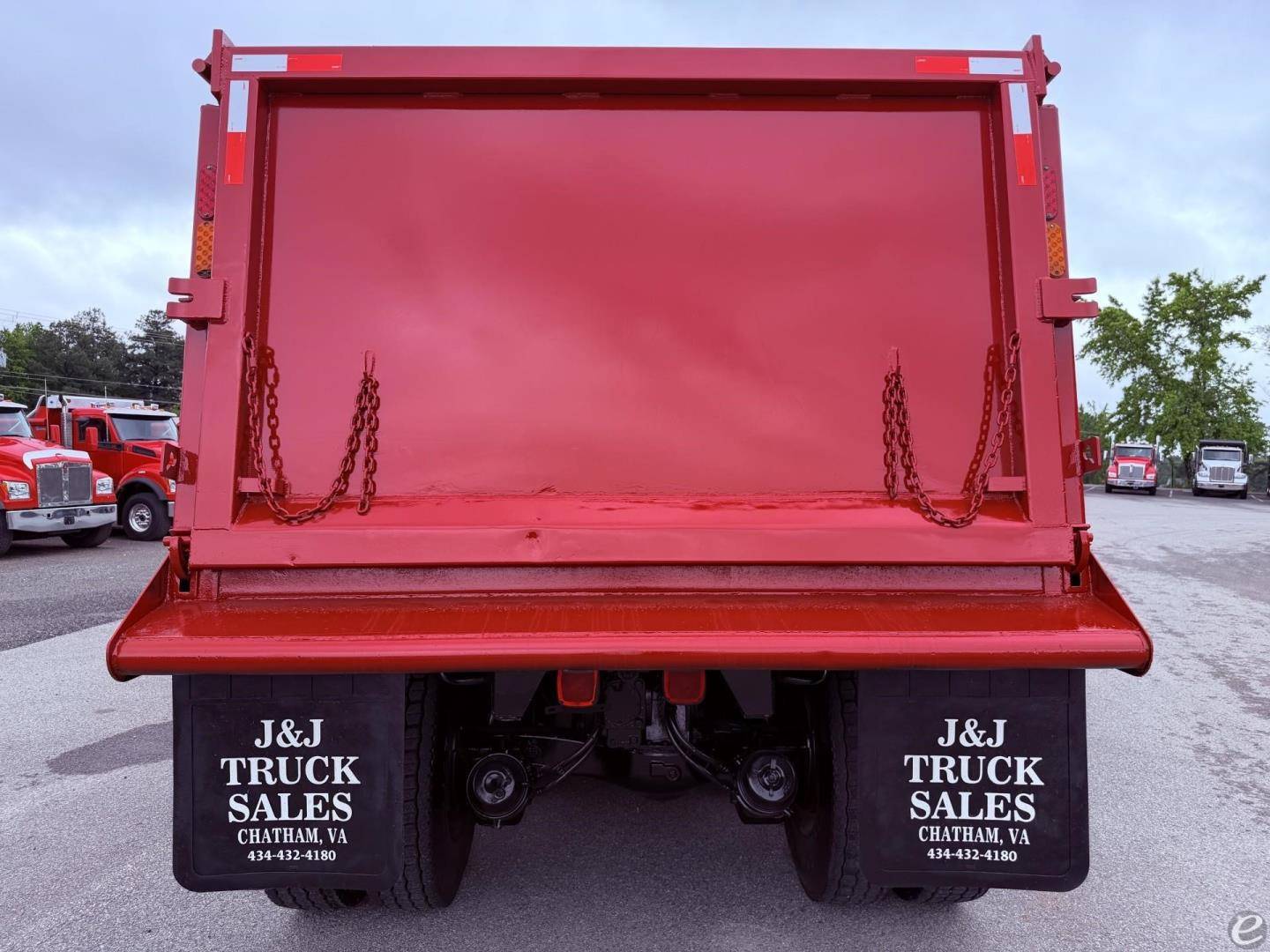 2020 Mack GRANITE 64FR