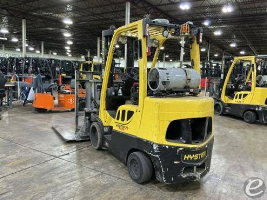 2023 Hyster S70FT