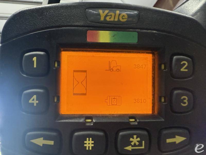 2014 Yale ERC040VA