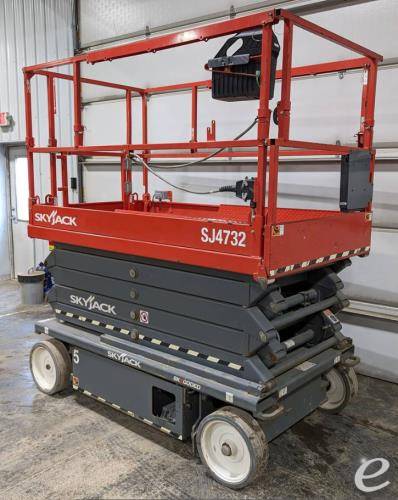 2020 Skyjack SJ4732