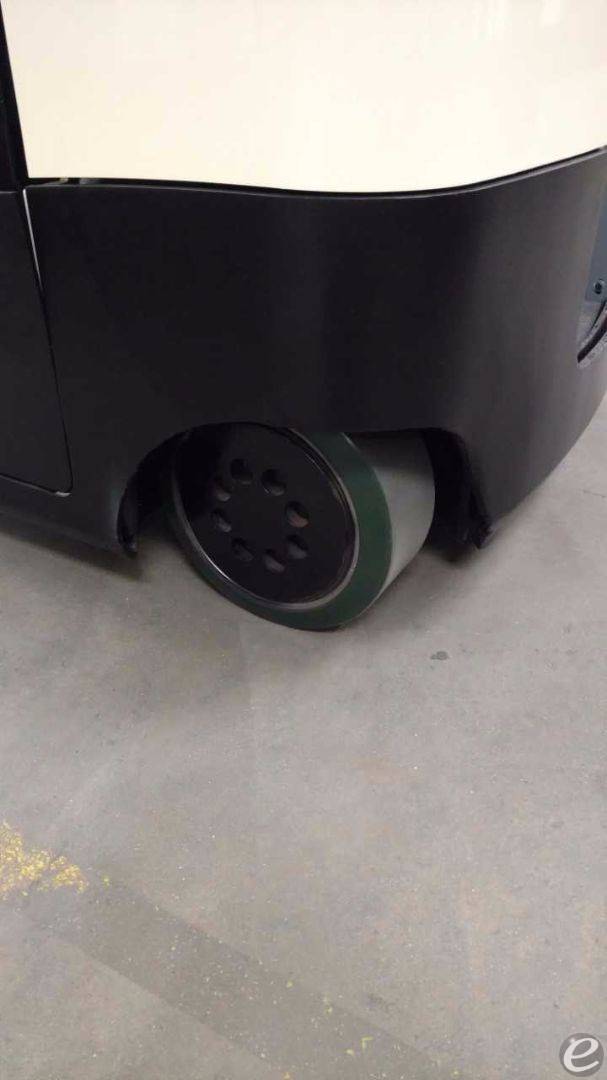 2011 Crown RD5225-30