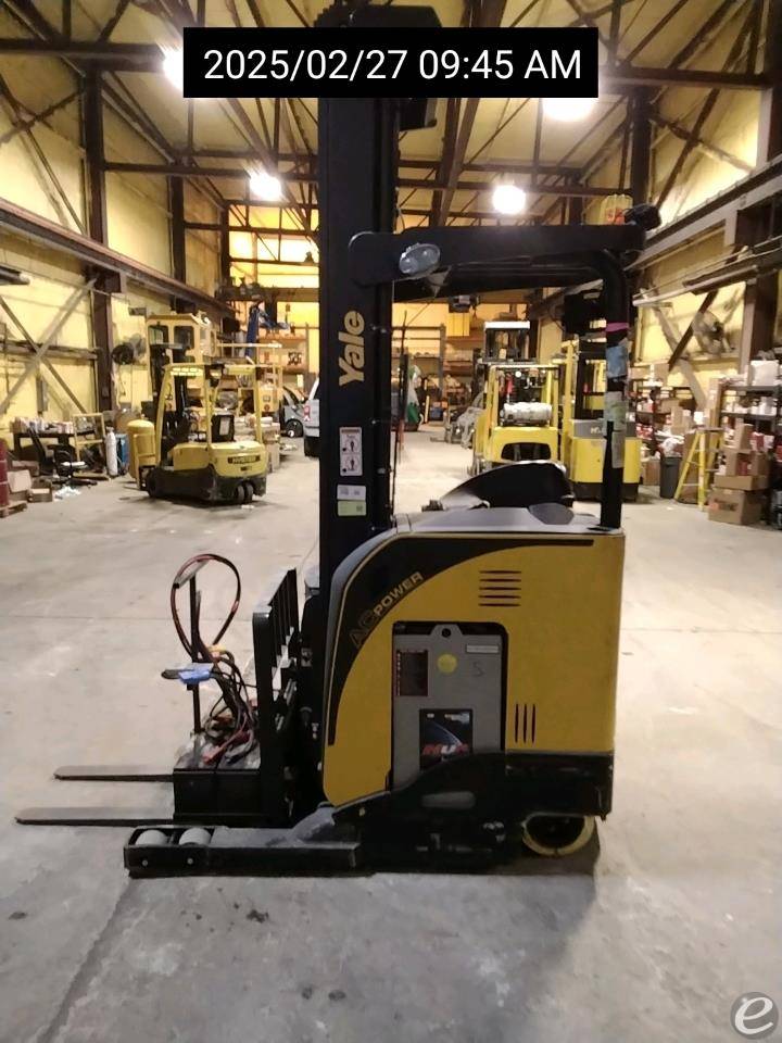 2016 Yale NR035EB