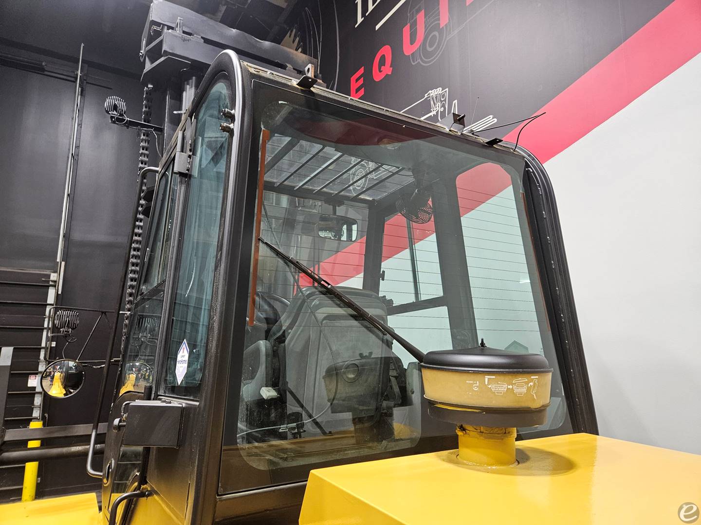 2008 Cat P36000