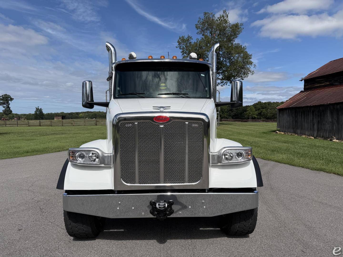 2025 Peterbilt 567