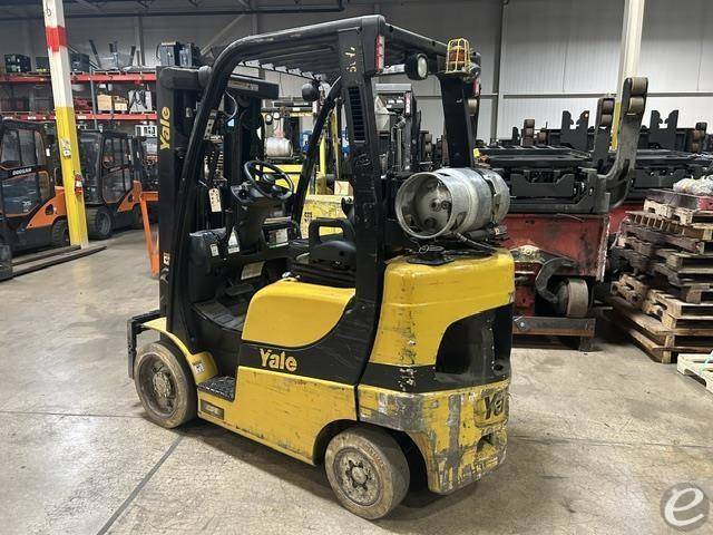 2017 Yale GLC050VXNDAE083