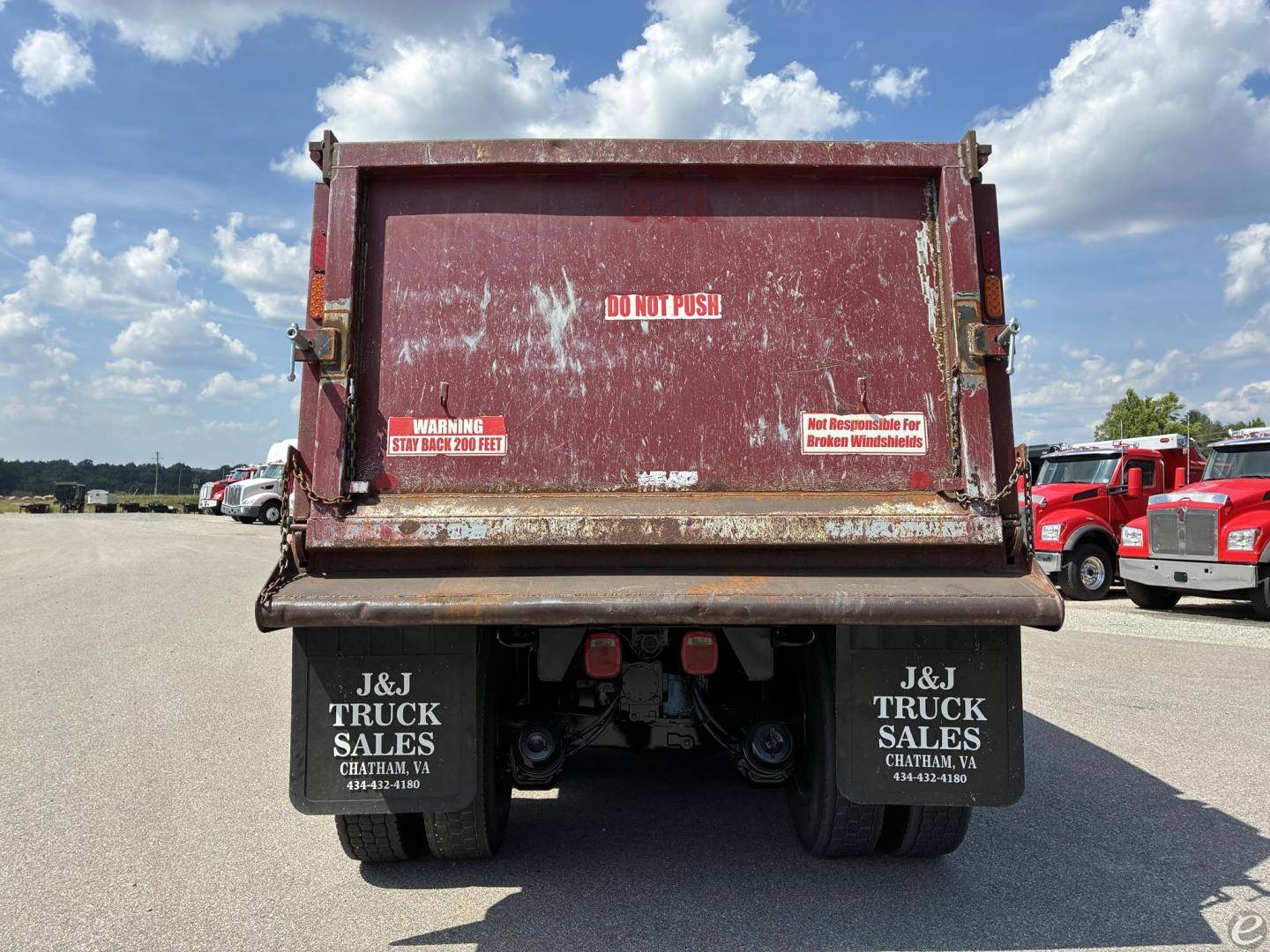 2020 Mack GRANITE 64FR