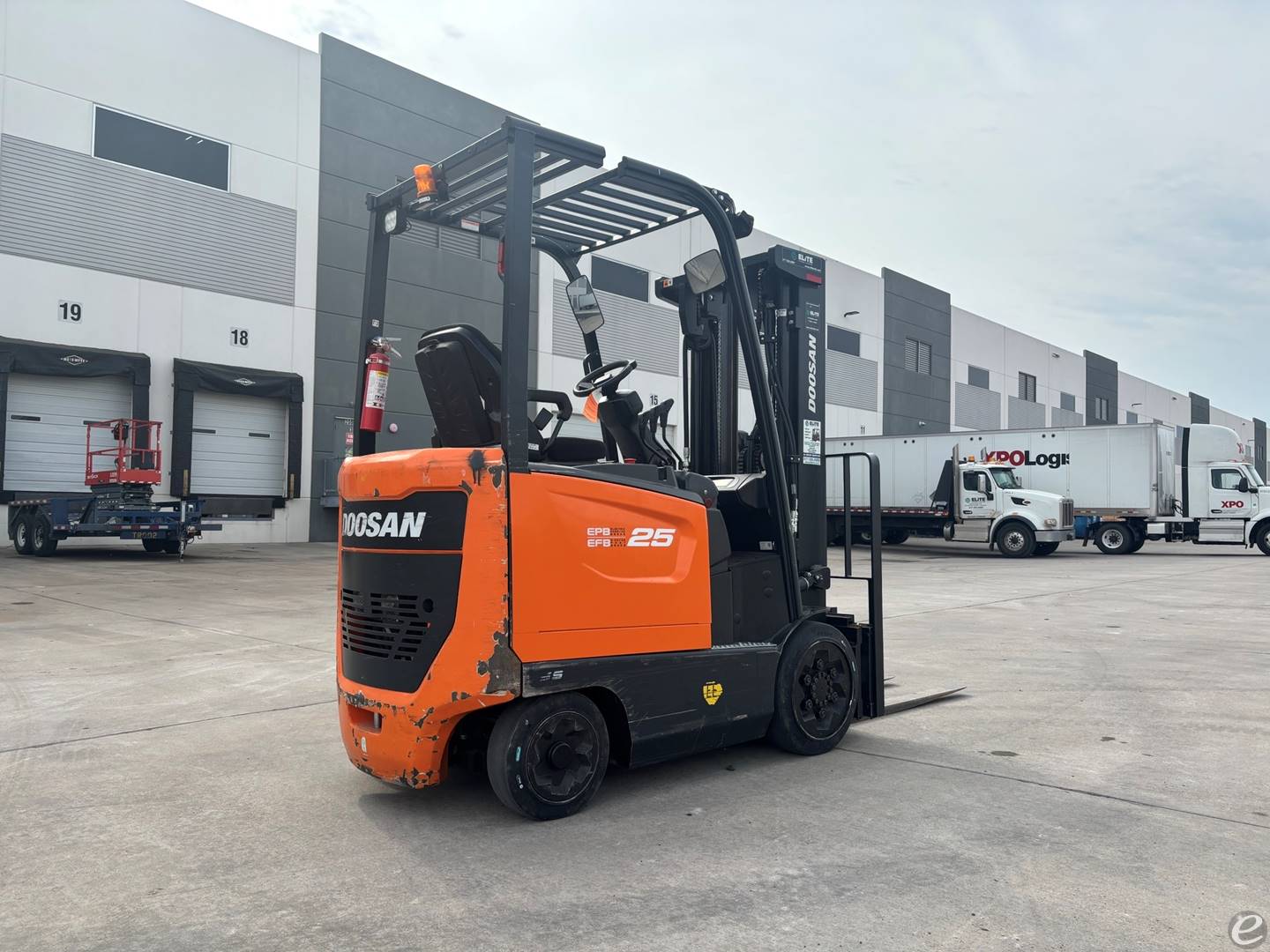 2022 Doosan BC25S-7