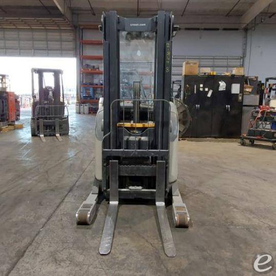 2016 Crown RR5725-45