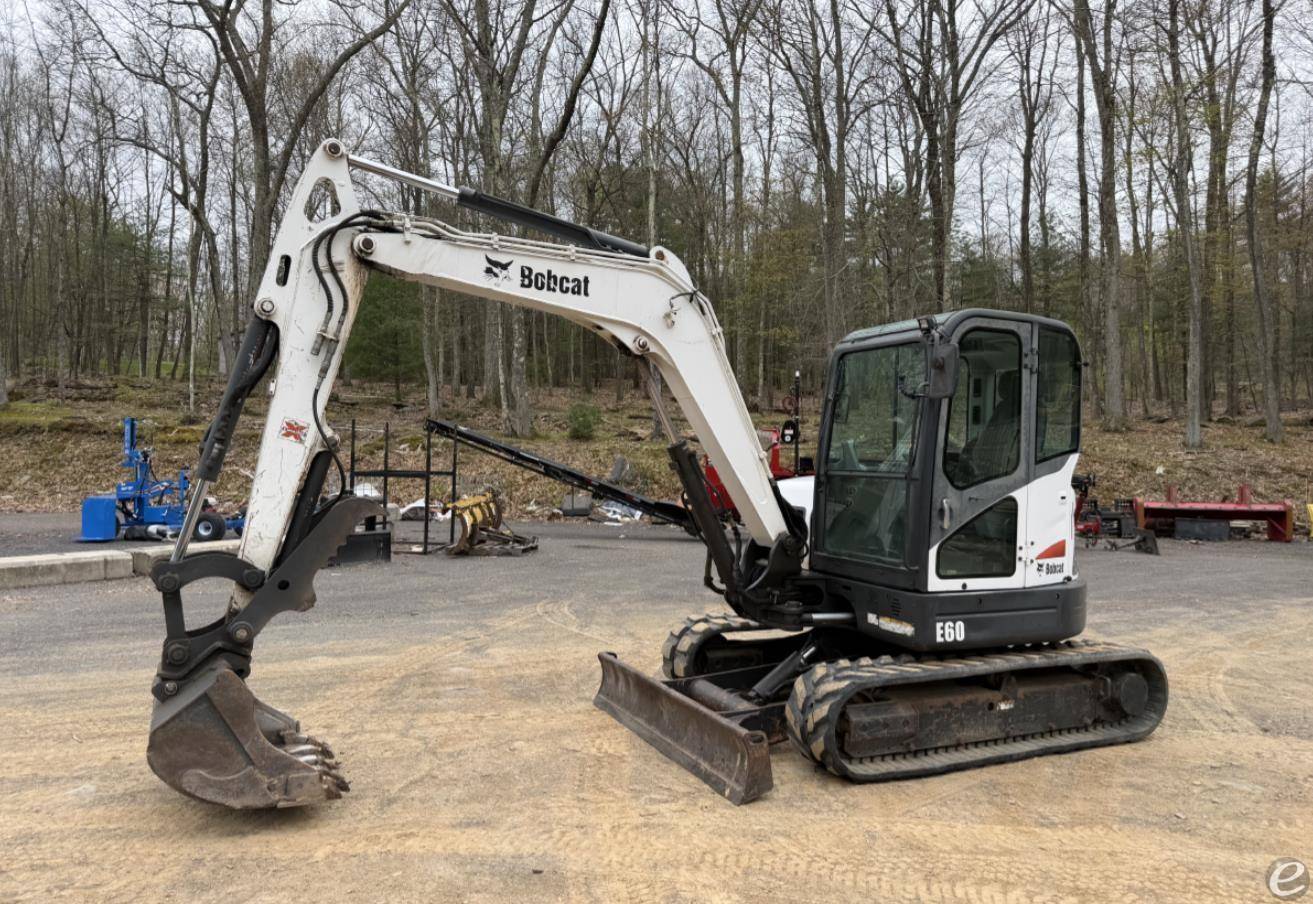 2010 Bobcat E60