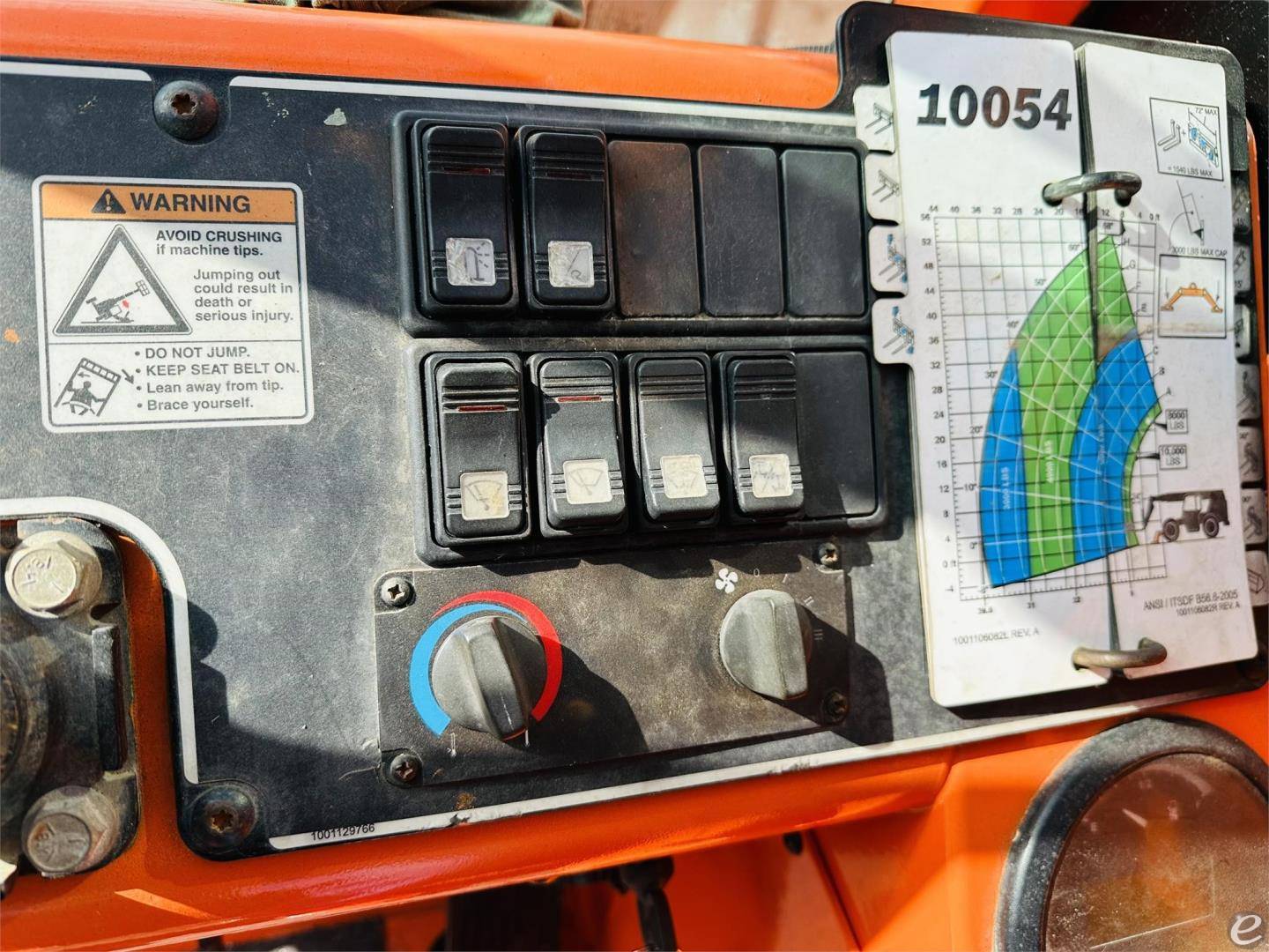 2014 Skytrak 10054