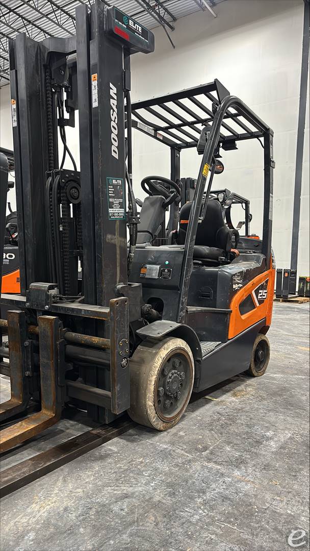 2020 Doosan GC25S-9