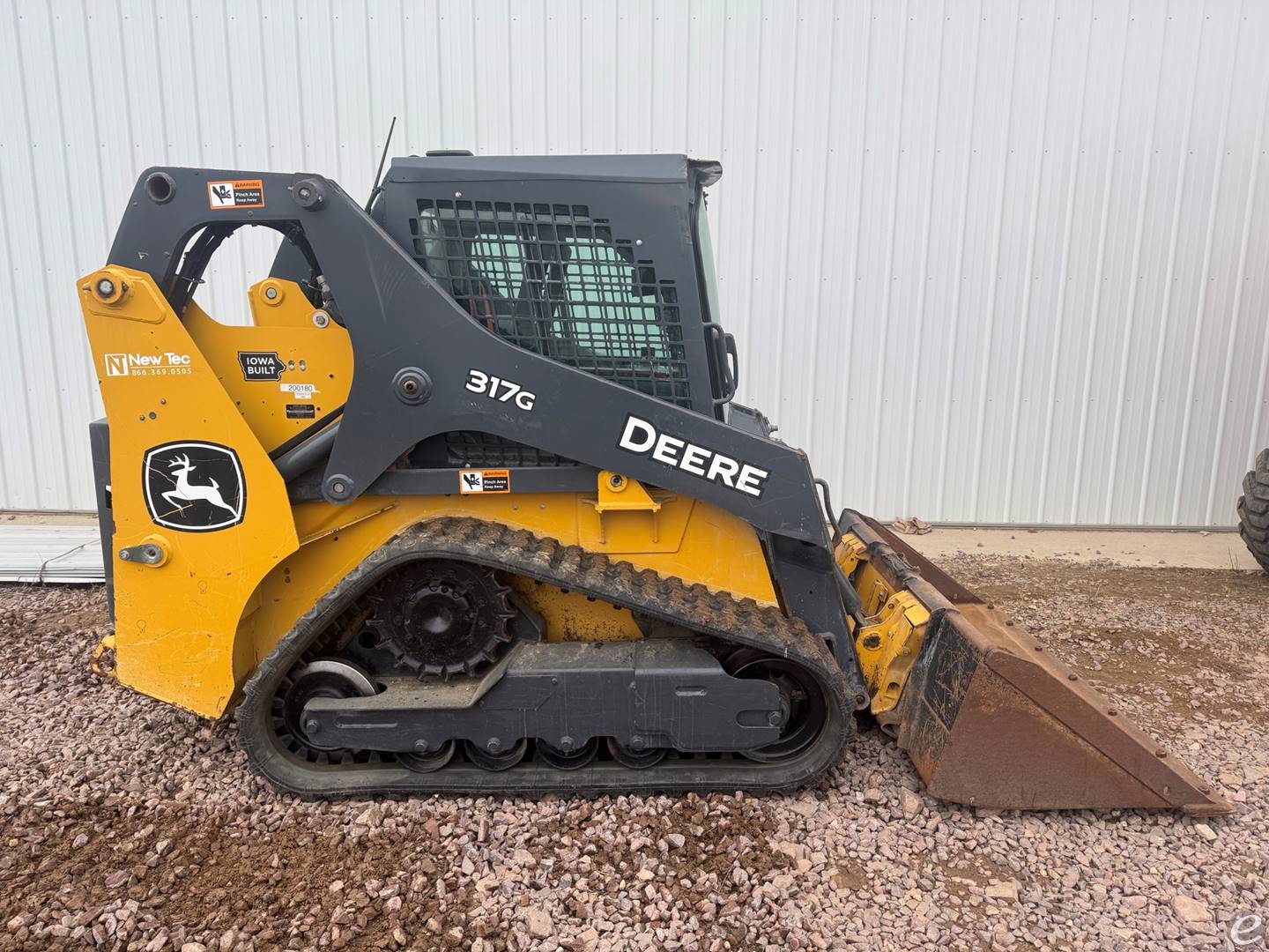 2021 John Deere 317G