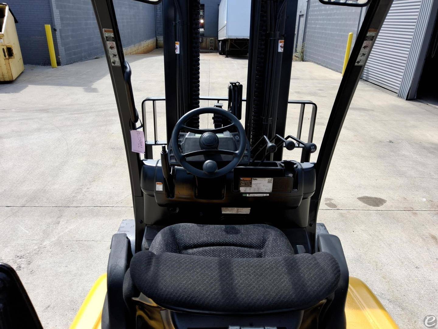 2021 Yale GLC100VX