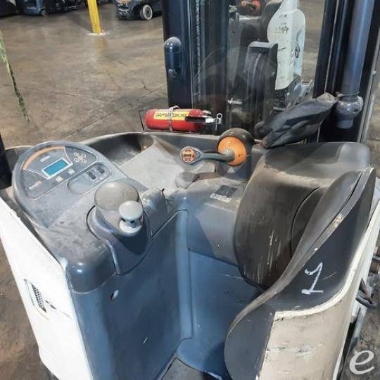 2016 Crown RR5725-45