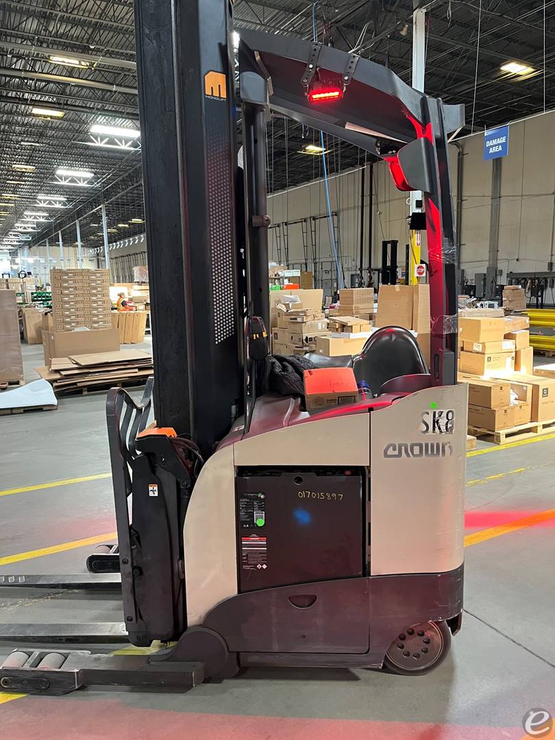 2018 Crown RM6025-45