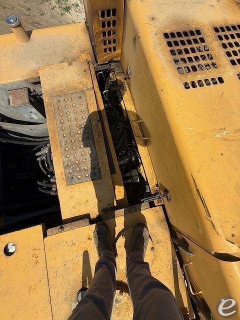 2008 John Deere 450D LC