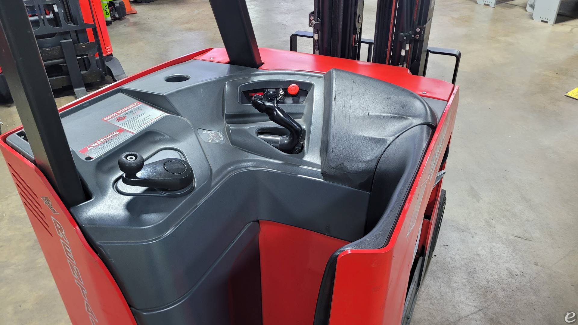 2014 Raymond 425-C50TT