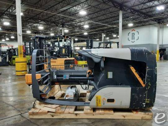 2016 Crown RM6095S-45 Electric Reach Truck - 123Forklift