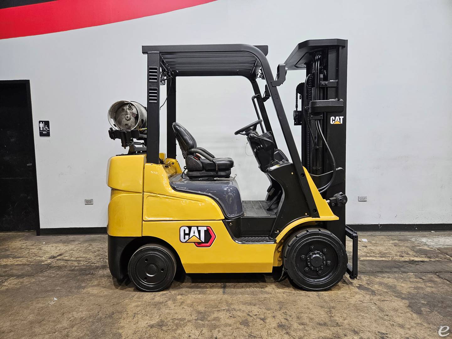 2022 Cat FGC25N