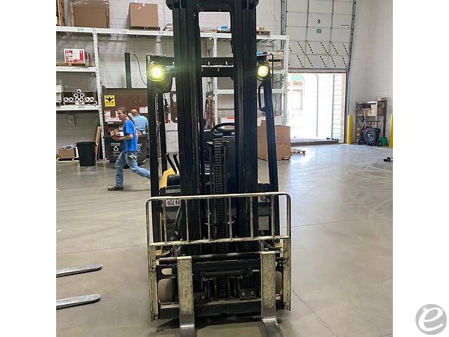 2016 Yale ERP040VT Electric Forklift - 123Forklift