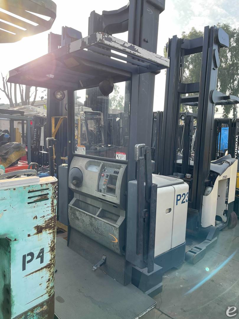 2002 Crown SP3020-30 Electric Order...