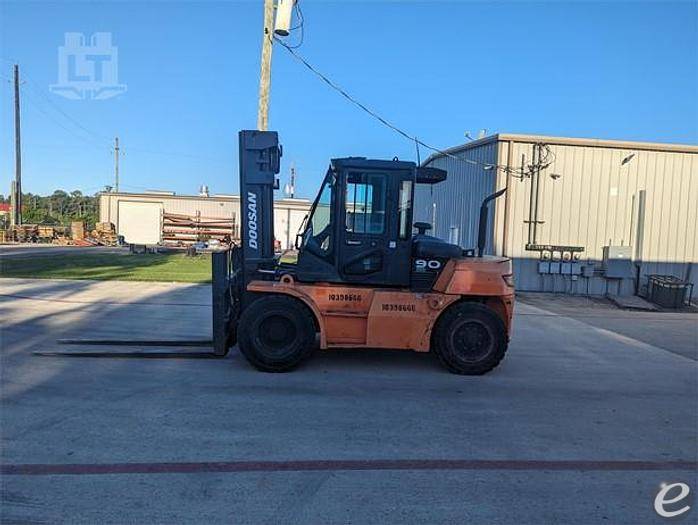 2015 Doosan D90S-7 Diesel Forklift - 123Forklift